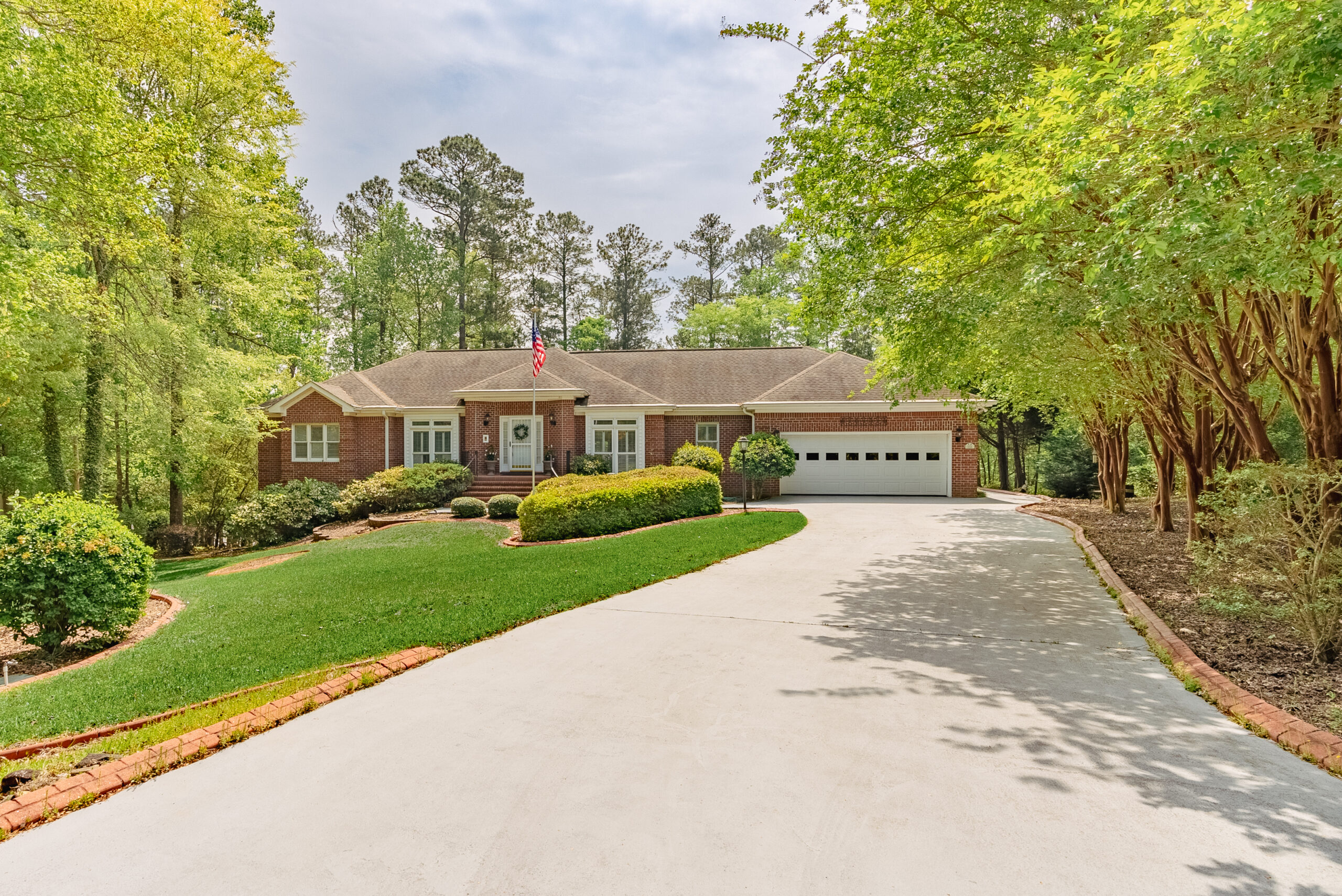116 Hickory Point, McCormick, SC 29835